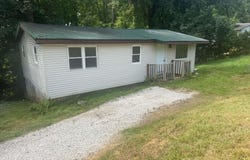 521 Morrow Rd, Huntington, WV 25701