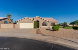 7123 N 82nd Lane, Glendale, AZ 85303