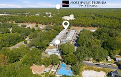 201 E College Boulevard, Niceville, FL 32578