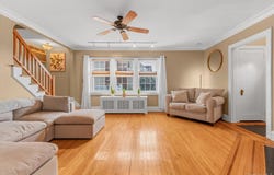 21 Hampton Avenue, Albertson, NY 11507