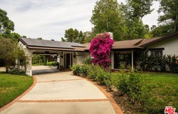 4860 Vanalden Ave, Tarzana, CA 91356