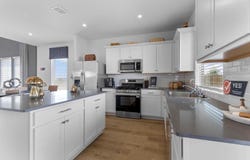 105 Hatari Trl, Jarrell, TX 76537