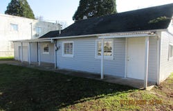 180 E SECOND Ave, Sutherlin, OR 97479