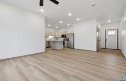 2800 S Broek Dr, Sioux Falls, SD 57106