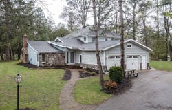 E1233 PINE TREE Point, WAUPACA, WI 54981