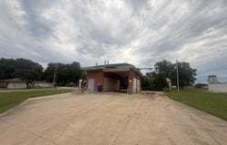 106 N Main ST, Eskridge, KS 66423