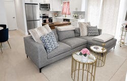 21 S Madison Ave, Margate, NJ 08402-2277