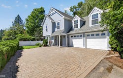 430 Wiley Street, Ashland, OR 97520