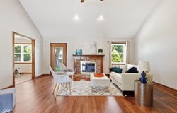 155 Williamsburg Lane, Franklin, IN 46131