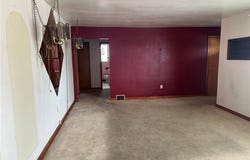 35 Perry St, Pittsburgh, PA 15209