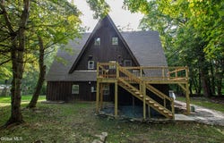 824 County Highway 106, Amsterdam, NY 12010