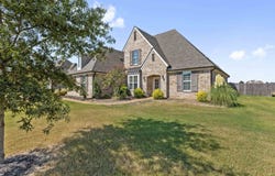 7191 E HARRIER Dr, Olive Branch, MS 38654
