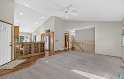 2012 S Leah Cir, Sioux Falls, SD 57106