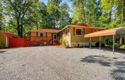 2136 Daisy Trail, Pigeon Forge, TN 37863