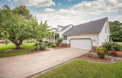 112 South Street, Moyock, NC 27958