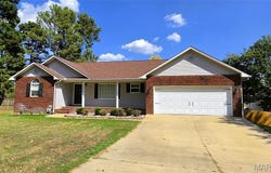 3024 Wolf Run, Poplar Bluff, MO 63901