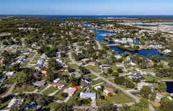 405 2ND Street SW, RUSKIN, FL 33570