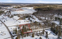 L6 Hilltop Road, Broadalbin, NY 12025