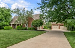 1013 Bluegrass Road, Versailles, KY 40383