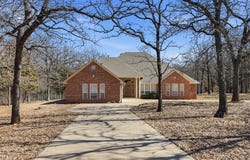 701 Turtle Creek Road, Tecumseh, OK 74873