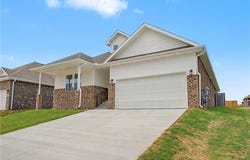1160 Garrett Lane, Centerton, AR 72719
