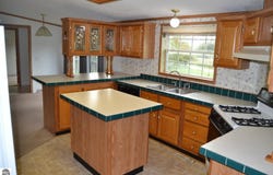 1617 Aberdeen Drive, Gladwin, MI 48624