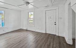 2040 N Prospect Avenue, Springfield, MO 65803