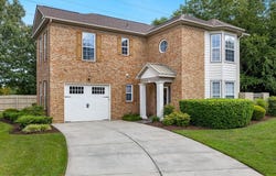 515 Sweet Leaf Place, Chesapeake, VA 23320