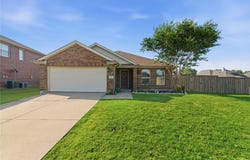 301 Long Prairie Drive, Forney, TX 75126