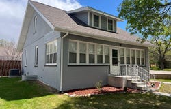 734 Shelton St, Chadron, NE 69337
