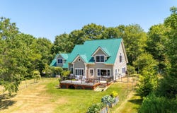 1 Benjamin Drive, Hallowell, ME 04347