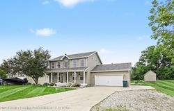 708 W Windward Way, Perry, MI 48872