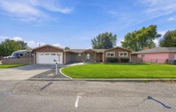 3008 W Ella St, Pasco, WA 99301
