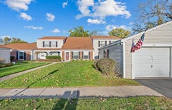 44 Silver Tree Circle, Cary, IL 60013