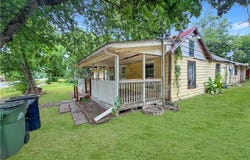 303 N Lexington Street, Holland, TX 76534