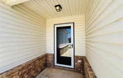 1870 Bartlett Drive, Newcastle, OK 73065
