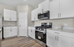 1921 CHEROKEE Lane, Cleburne, TX 76033