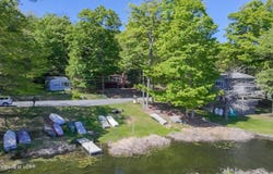 240 W Shore Drive, Hawley, PA 18428