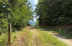 337 Lucas Path Drive, Purlear, NC 28665