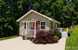 54 Thad Johnson Road, Saluda, NC 28773