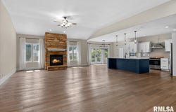 404 Aintree Chase, Sherman, IL 62684