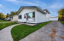 6498 Edgehurst Drive, Brook Park, OH 44142