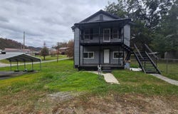 17 First Street Fox Bottom, Harold, KY 41635