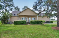 421 E Drake Dr., Douglas, GA 31535