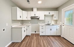 324 Pinecrest Dr, Douglas, GA 31535