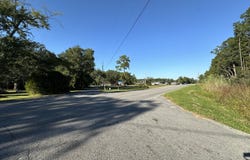 Hwy 90, Pascagoula, MS 39563