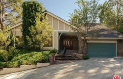 2573 Benedict Canyon Dr, Los Angeles, CA 90210