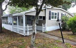 525 Riverleigh Avenue, Riverhead, NY 11901