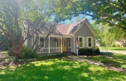 725 Bolivar Street, Denton, TX 76201
