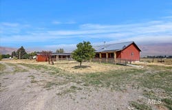 1206 E 2000 S, Elba, ID 83342